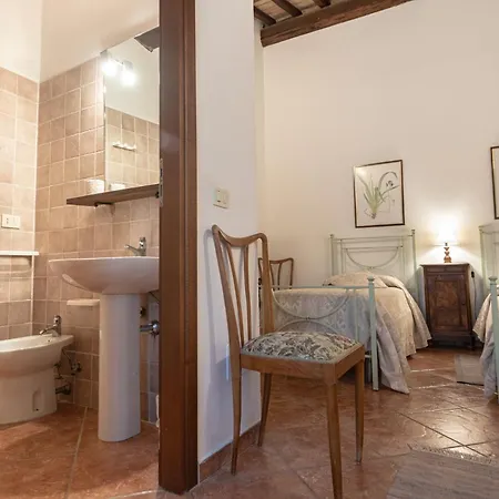 Sasso Rosso Capodacqua (Assisi)