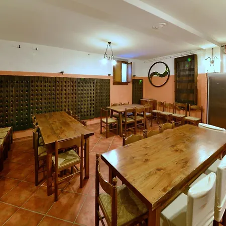 בית חווה Sasso Rosso