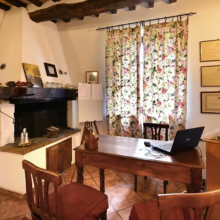 Sasso Rosso Capodacqua (Assisi)