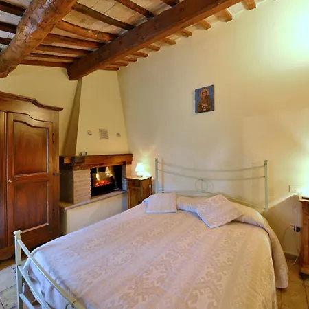 בית חווה Sasso Rosso *